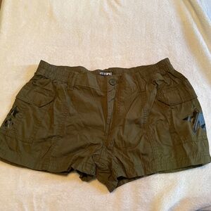 New Hot topic shorts